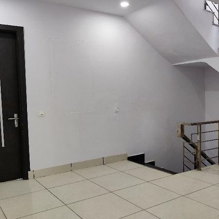 Oyo Hotel Laksh Kurukshetra Exterior photo