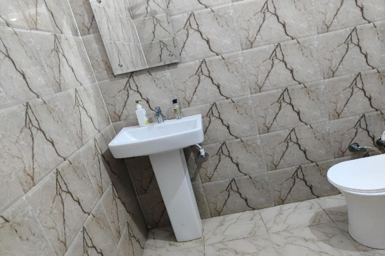 Oyo Hotel Laksh Kurukshetra Exterior photo